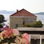 By The Sea - 15011 * トロギール