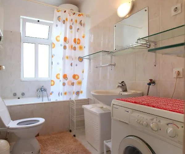 Lägenhet By The Sea - 15011 *