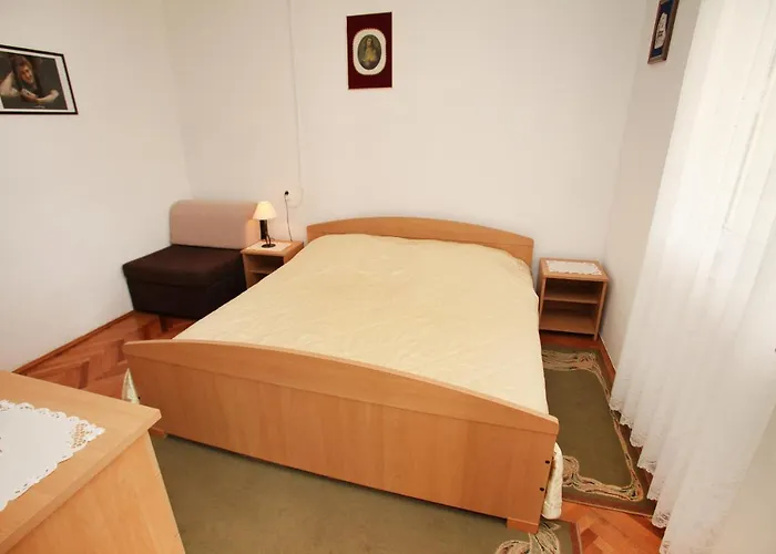 Lägenhet By The Sea - 15011