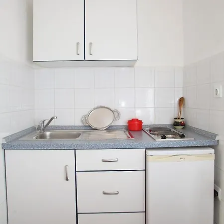 By The Sea - 15011 * Trogir