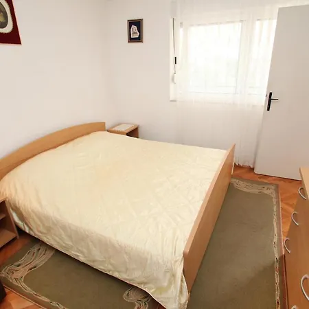 By The Sea - 15011 Trogir